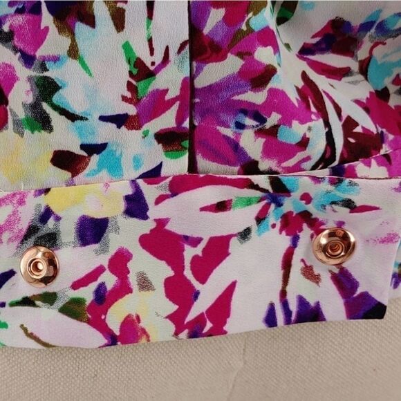 Glorious CAbi floral print top - Picture 3 of 11